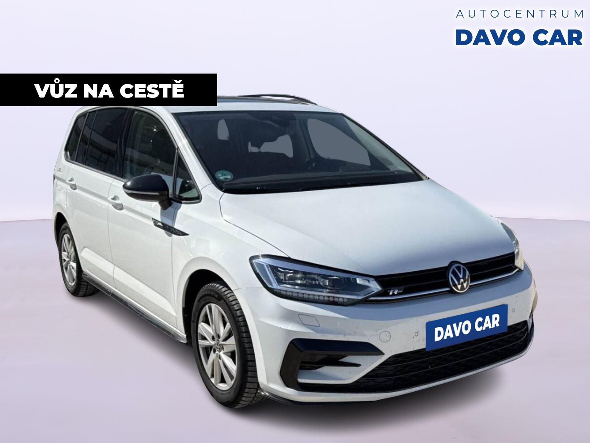 Volkswagen Touran, 2,0 TDI Rline DSG Pano. Tažné - fotka 2