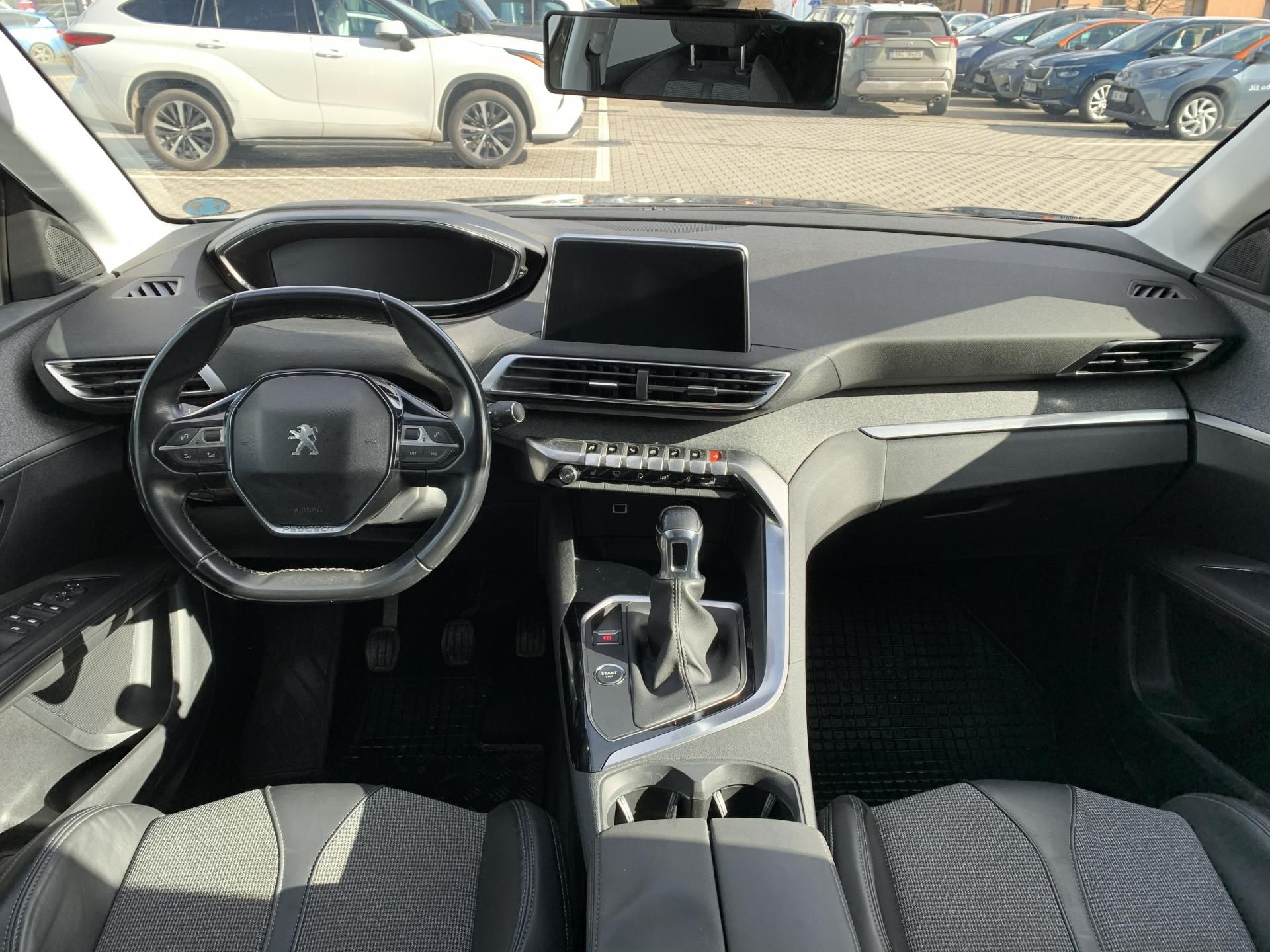 Peugeot 3008, ALLURE 2.0 BlueHDi 110kW MAN6 - fotka 2