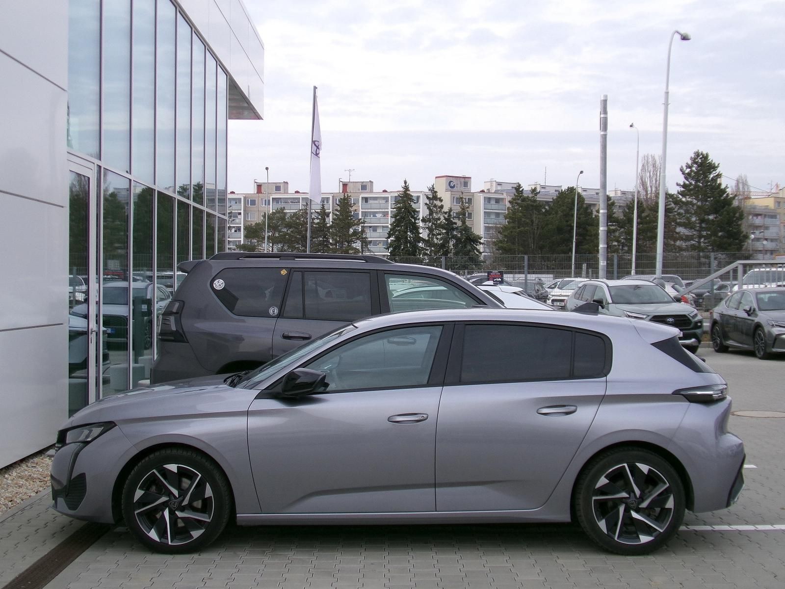 Peugeot 308, ALLURE PACK 1,5 BlueHDi 96kW - fotka 4