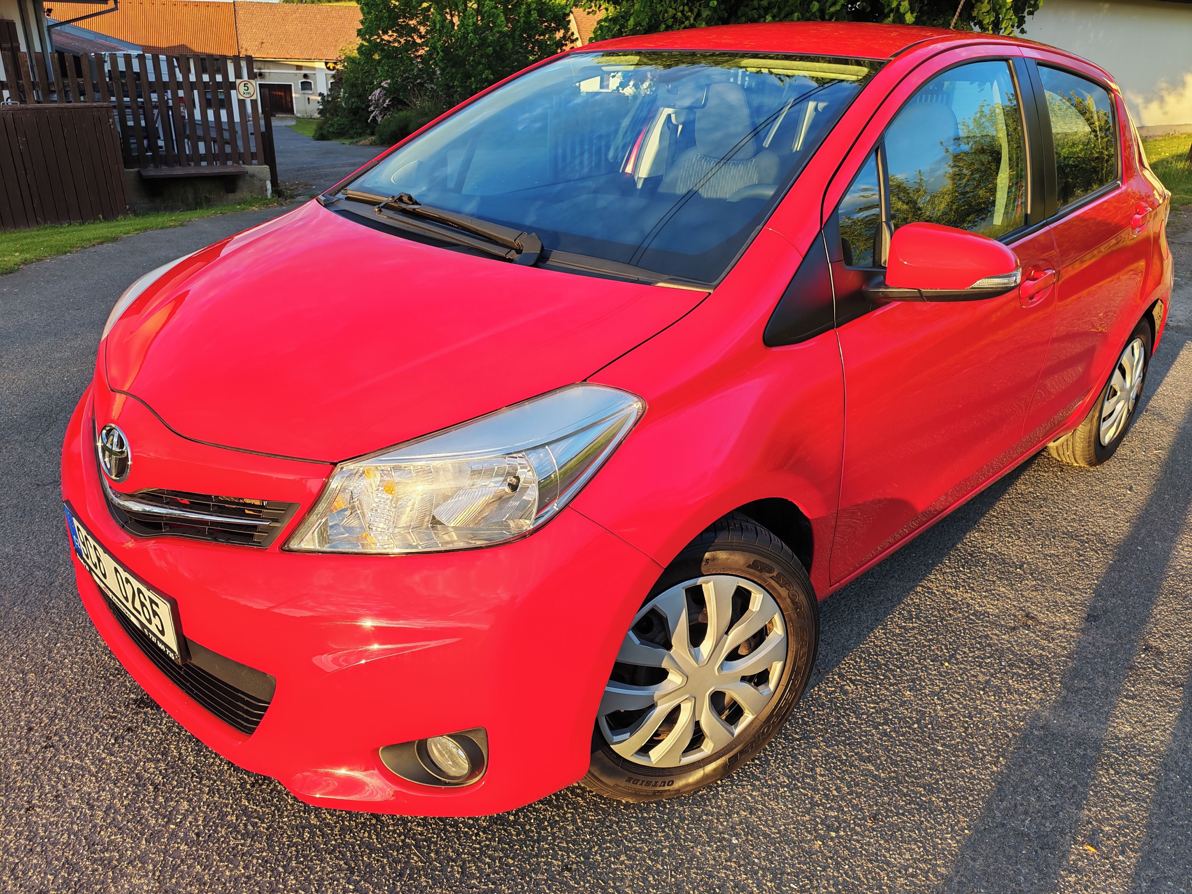 Toyota Yaris, Toyota Yaris 2014 112500km - fotka 3