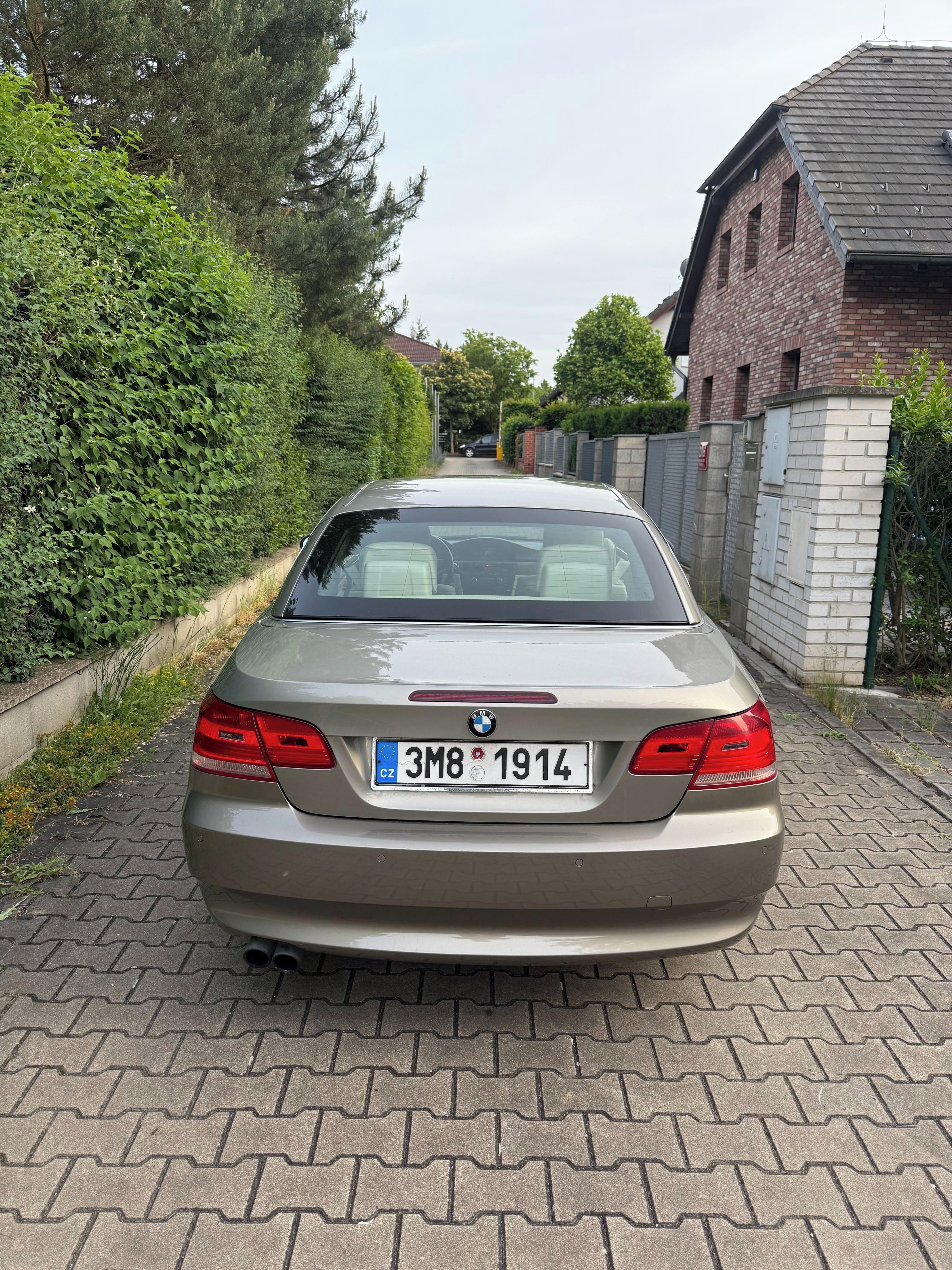 BMW Řada 3, BMW 325i Cabrio | super stav - fotka 6