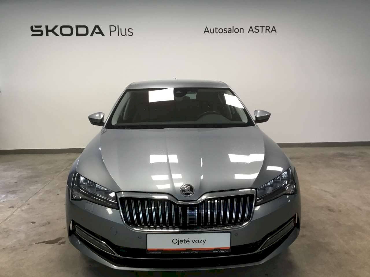 Škoda Superb, Style Plus 4x4 DSG 2.0 TDI 140 - fotka 4