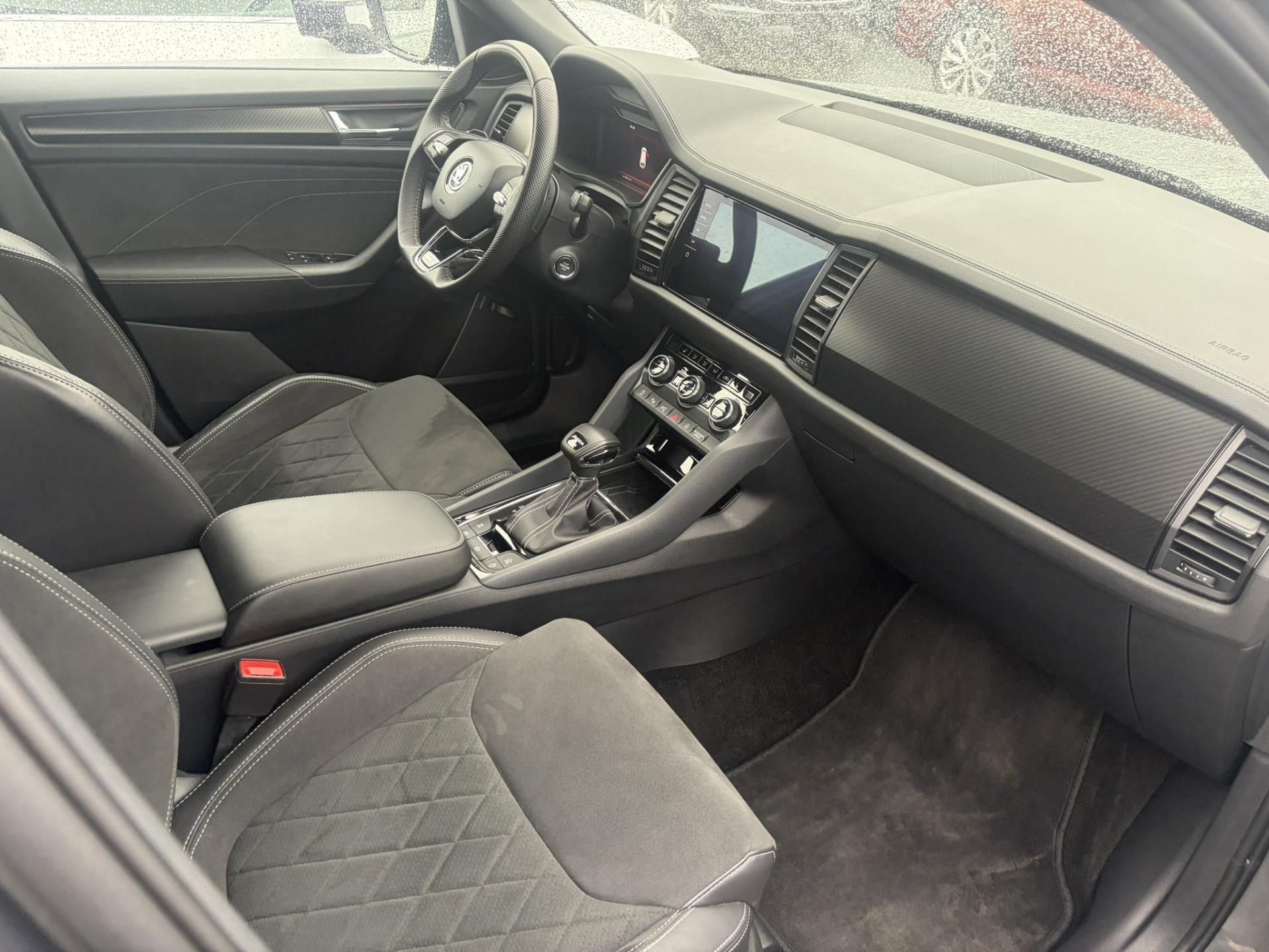 Škoda Kodiaq, 2.0TDI Sportline DSG 4x4 7míst - fotka 6