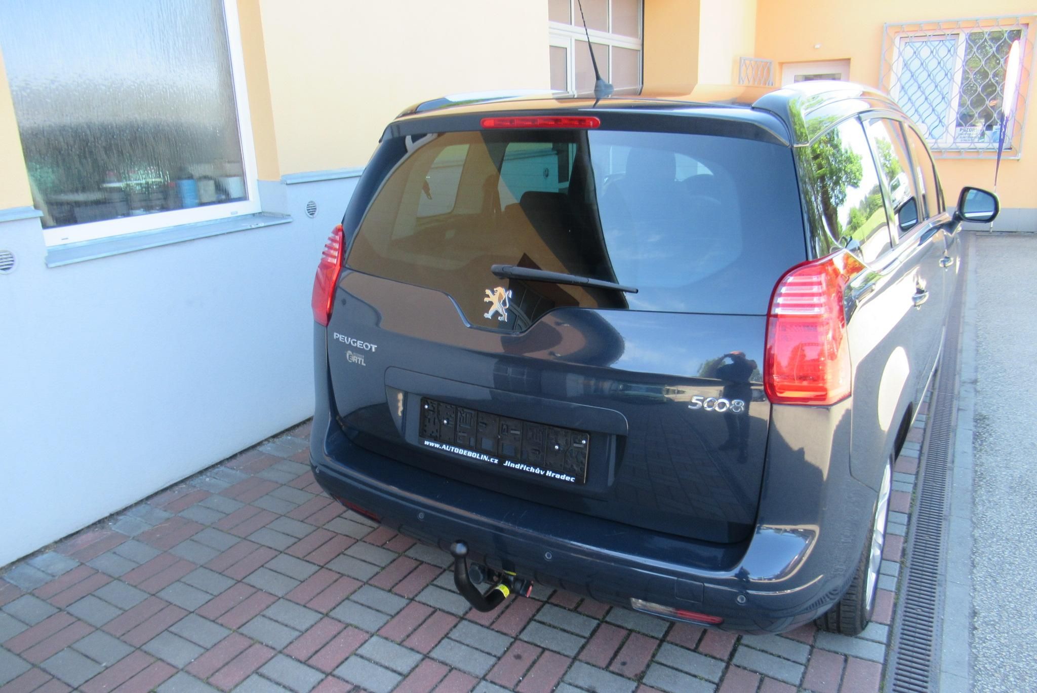 Peugeot 5008, 1.6 HDi AUT.KLIMA TAŽNÉ 7 MÍST - fotka 4