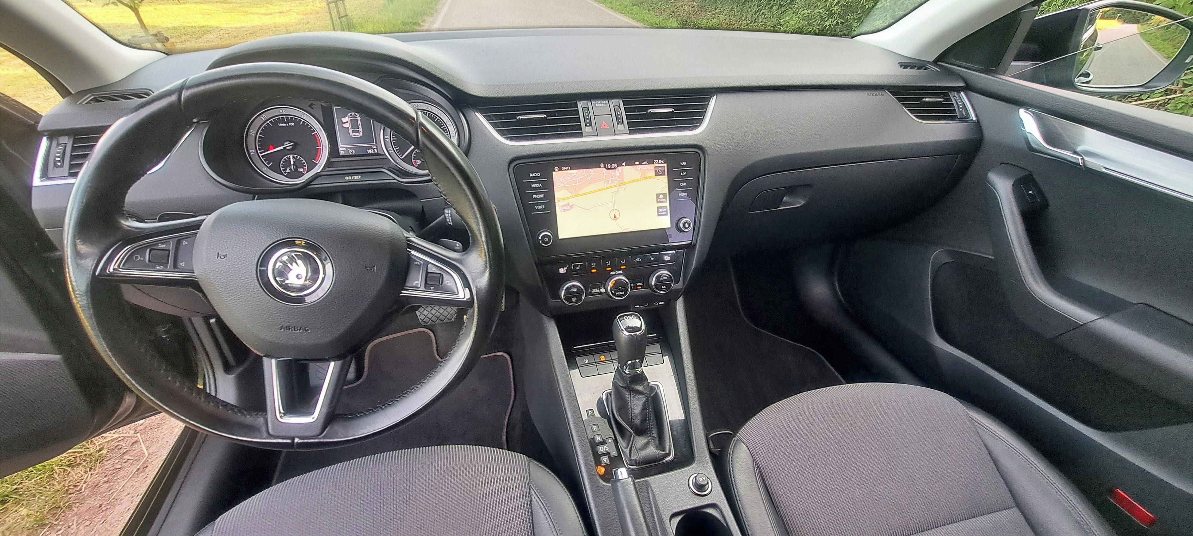 Škoda Octavia, 1,8TSi 132kw, DSG, Style Plus - fotka 6