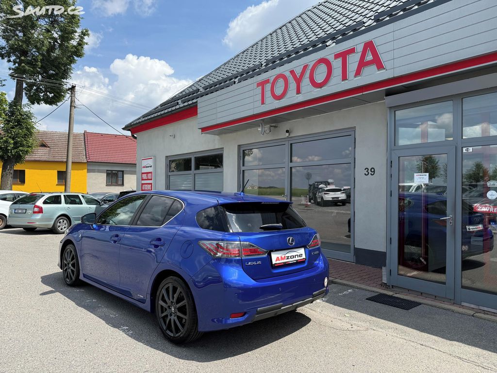 Lexus CT 200h, fotka 7