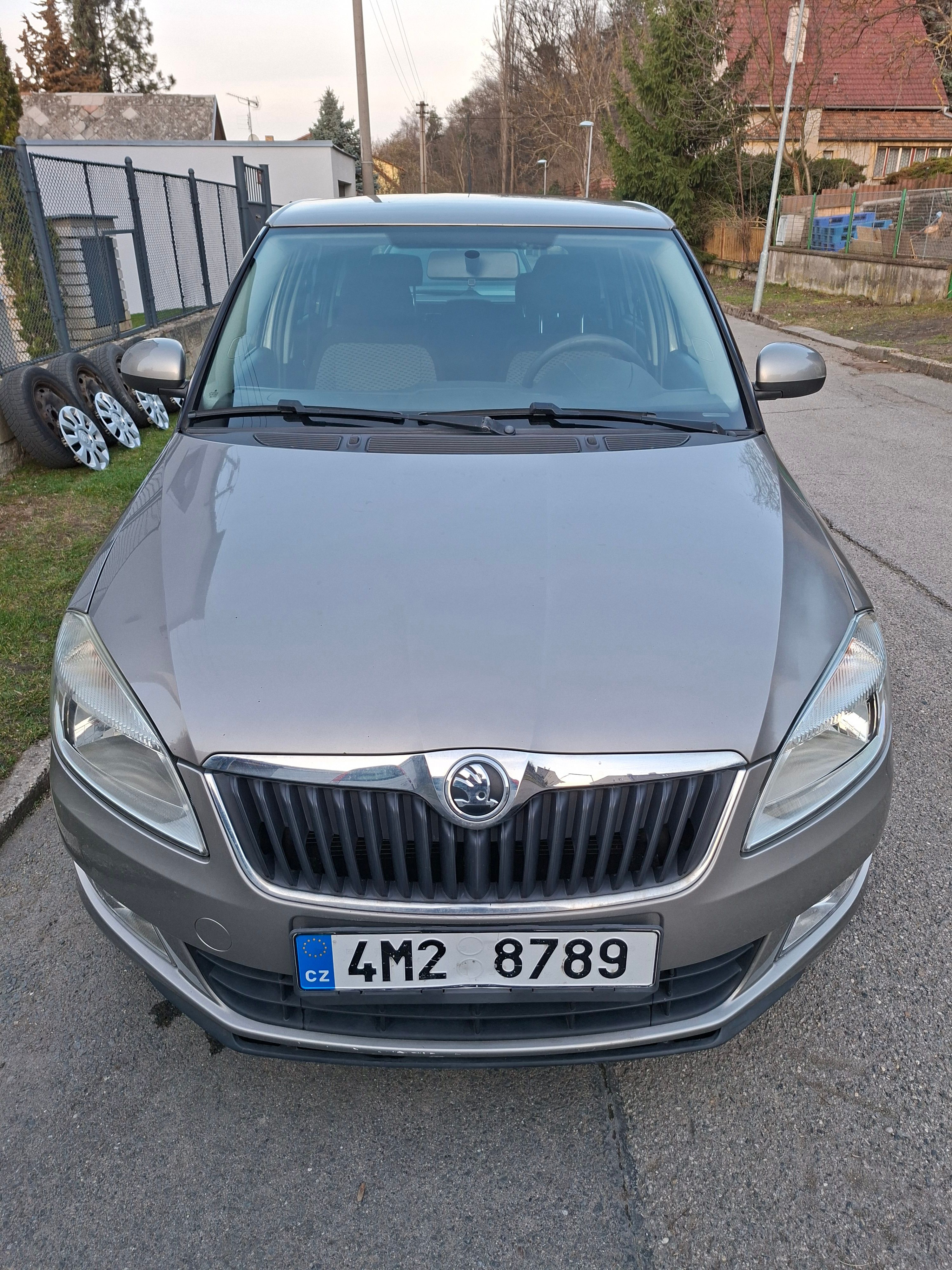 Škoda Fabia, 63kW, Ambiente,Tažné,STK 07/27 - fotka 2