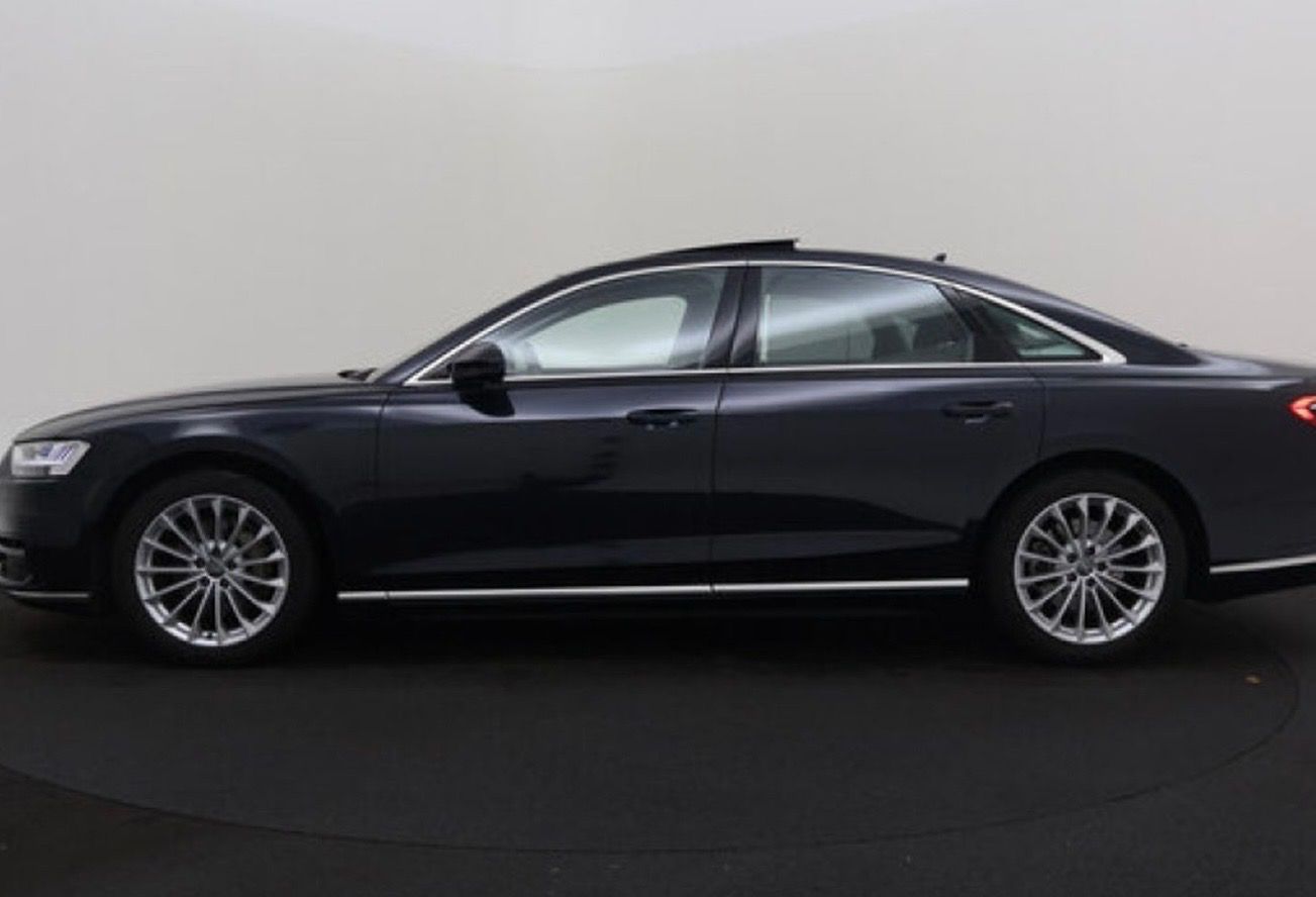 Audi A8, 60 TFSI 338KW DPH PANORAMA - fotka 3
