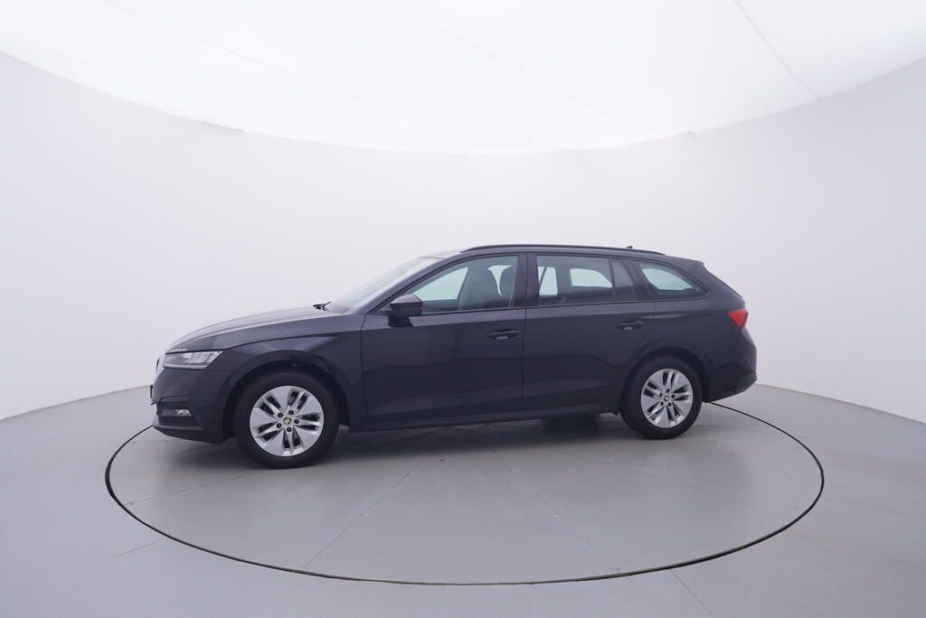 Škoda Octavia, Ambition 1.5 TSI 110 kW - fotka 2