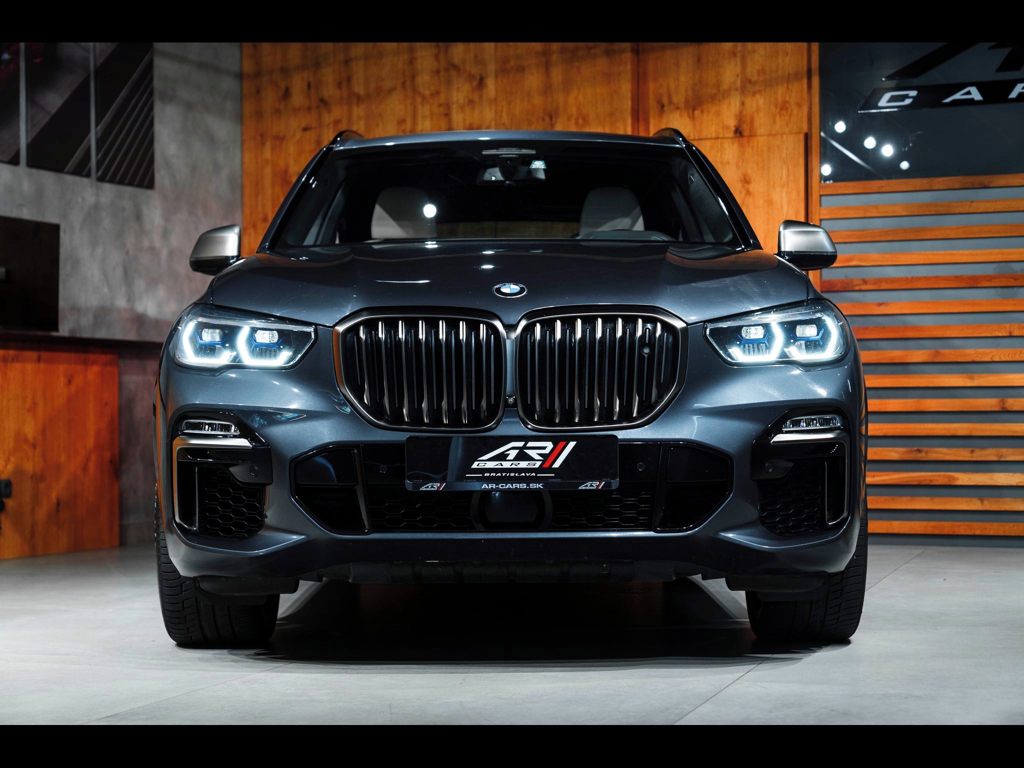 BMW X5, M50d Final edition - fotka 2