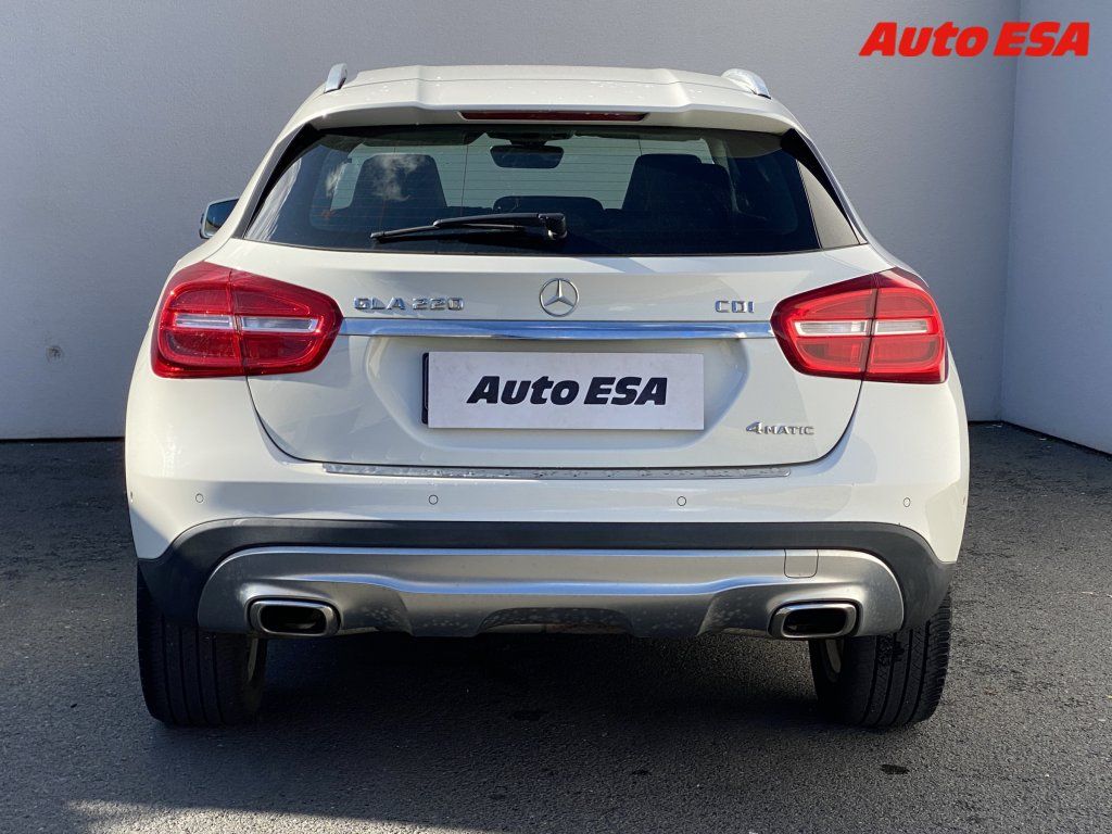 Mercedes-Benz GLA, 2.2 CDi 220 4Matic,ČR,AT - fotka 5