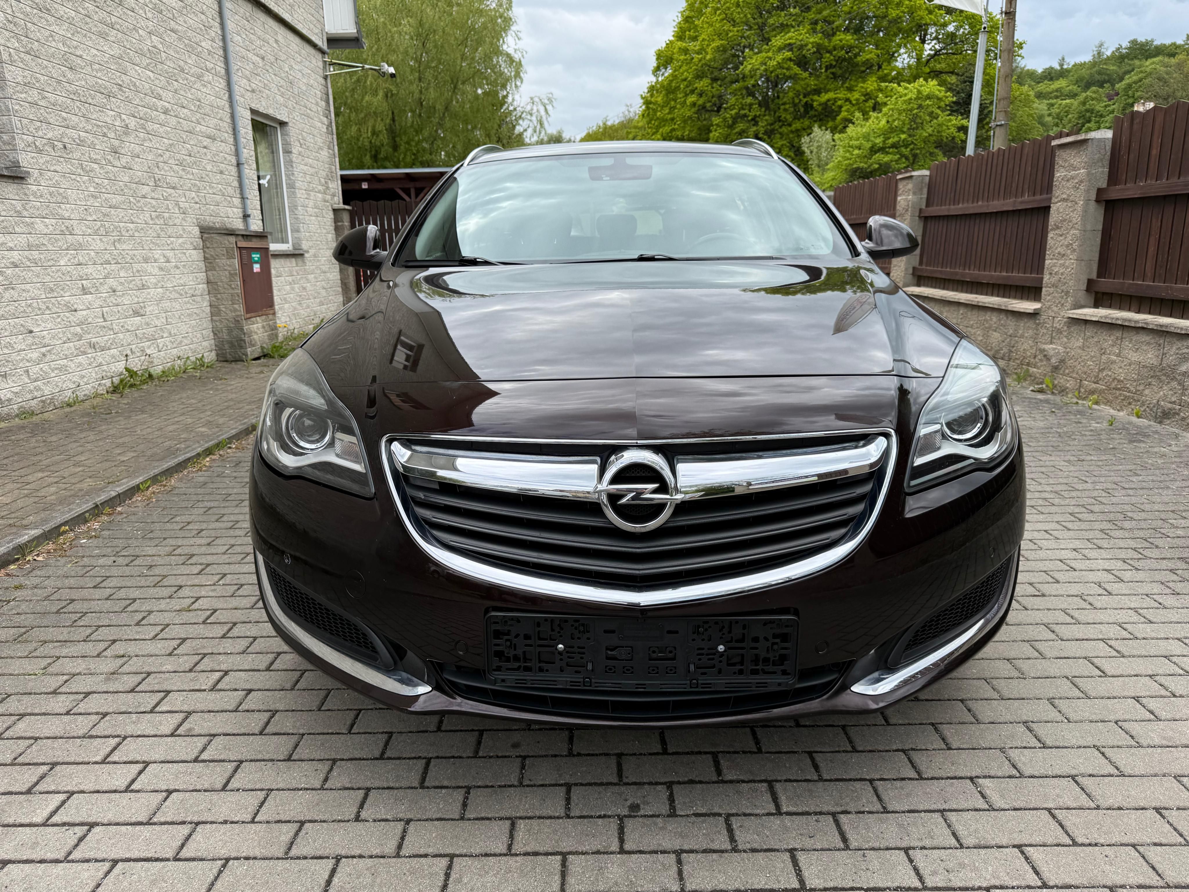 Opel Insignia, A 1.6 CDTi 100kW SPORTS TOURER - fotka 4