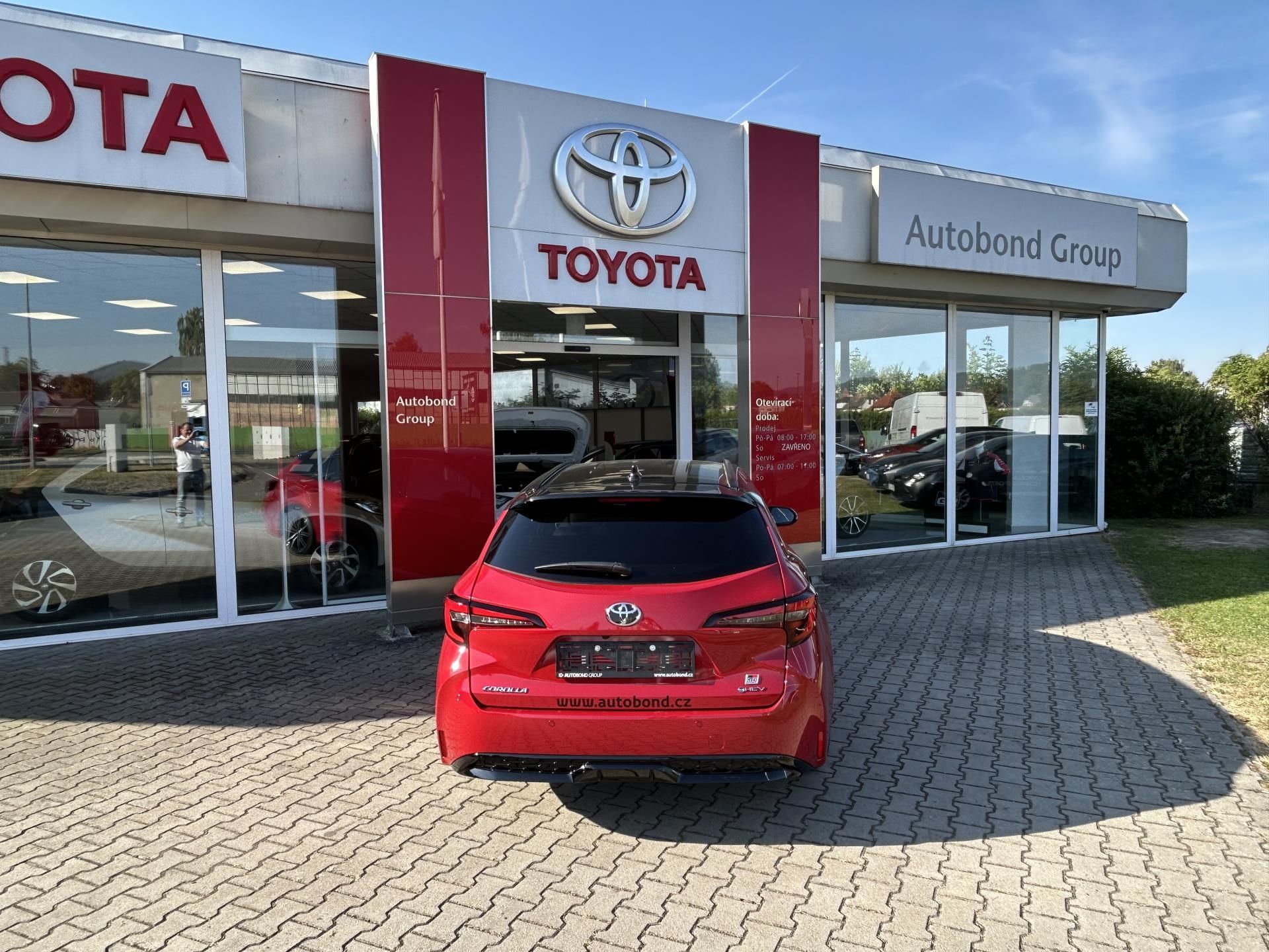 Toyota Corolla, 1.8 HEV GR SPORT JBL - fotka 5