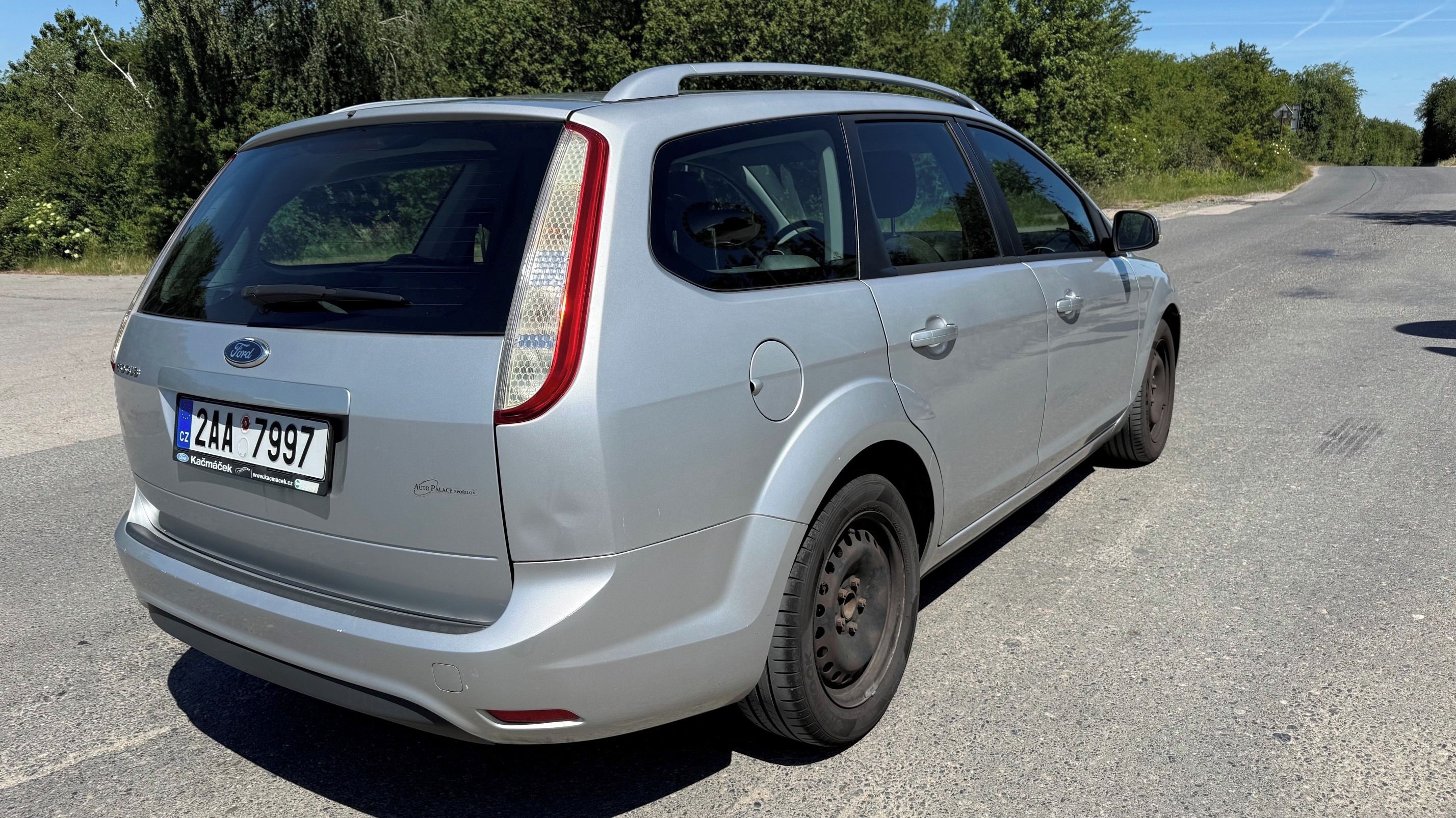 Ford Focus, 1,6i 74kW - fotka 5