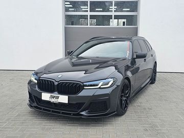 BMW Řada 5, 540i xDrive