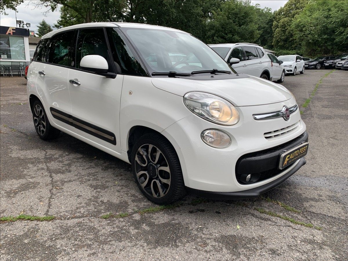 Fiat 500L, 1,6 JTD,ČR - fotka 3