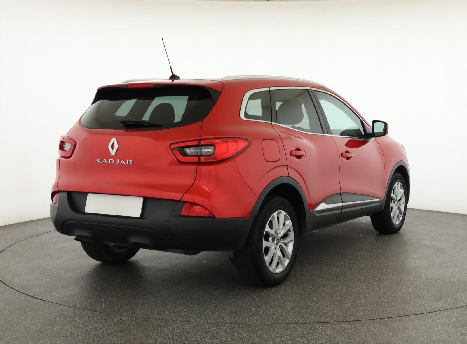 Renault Kadjar, 1.2 TCe, Navi - fotka 5