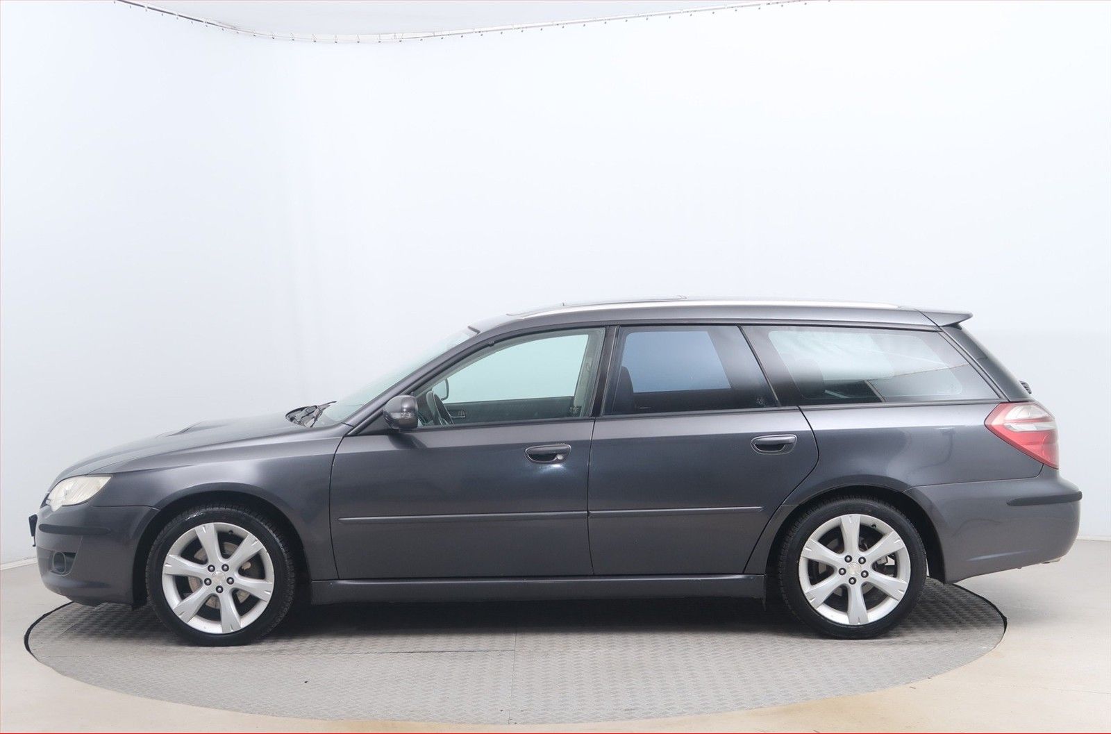 Subaru Legacy, 2.0 D, 4X4, Serv.kniha - fotka 3