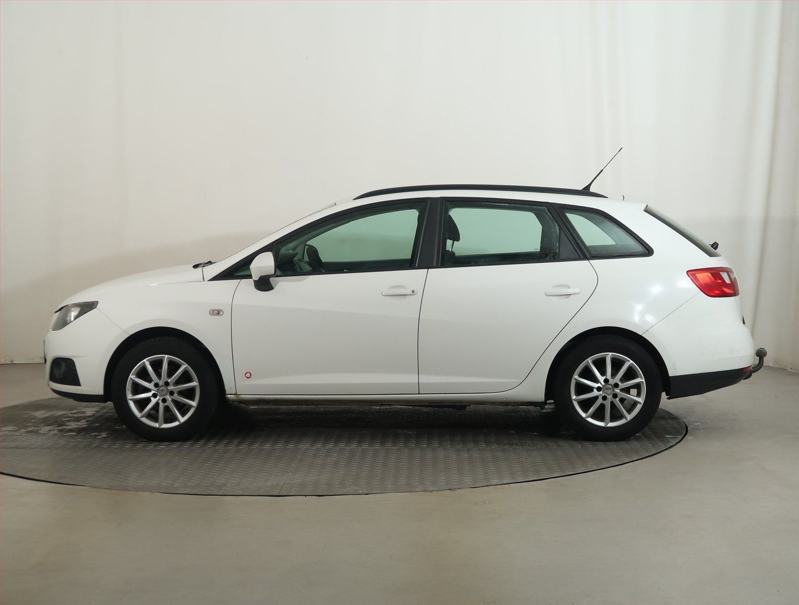 Seat Ibiza, 1.2 12V, Tažné, levný provoz - fotka 3