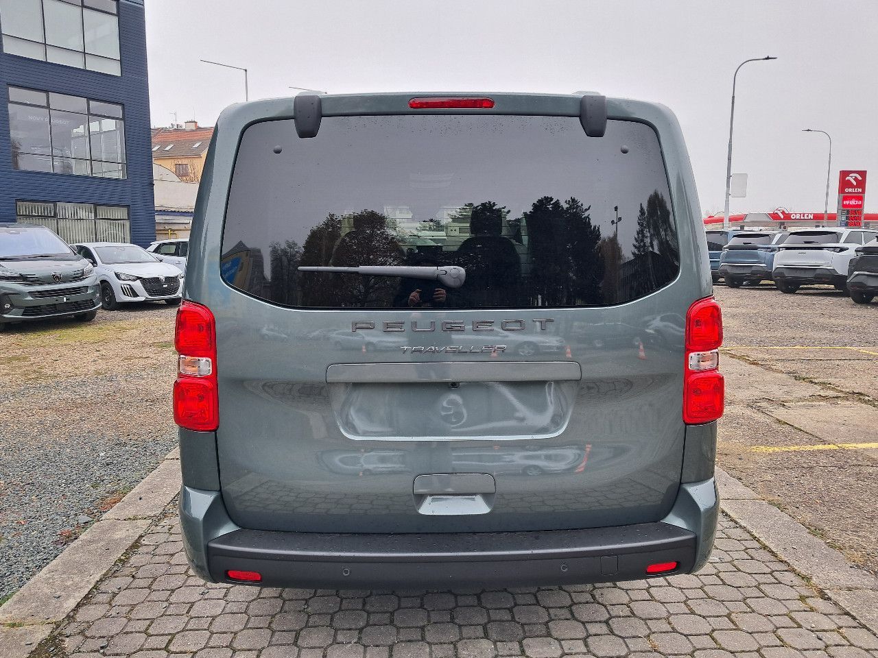 Peugeot Traveller, Active L3 2.2 BlueHDi 180 S&S - fotka 6