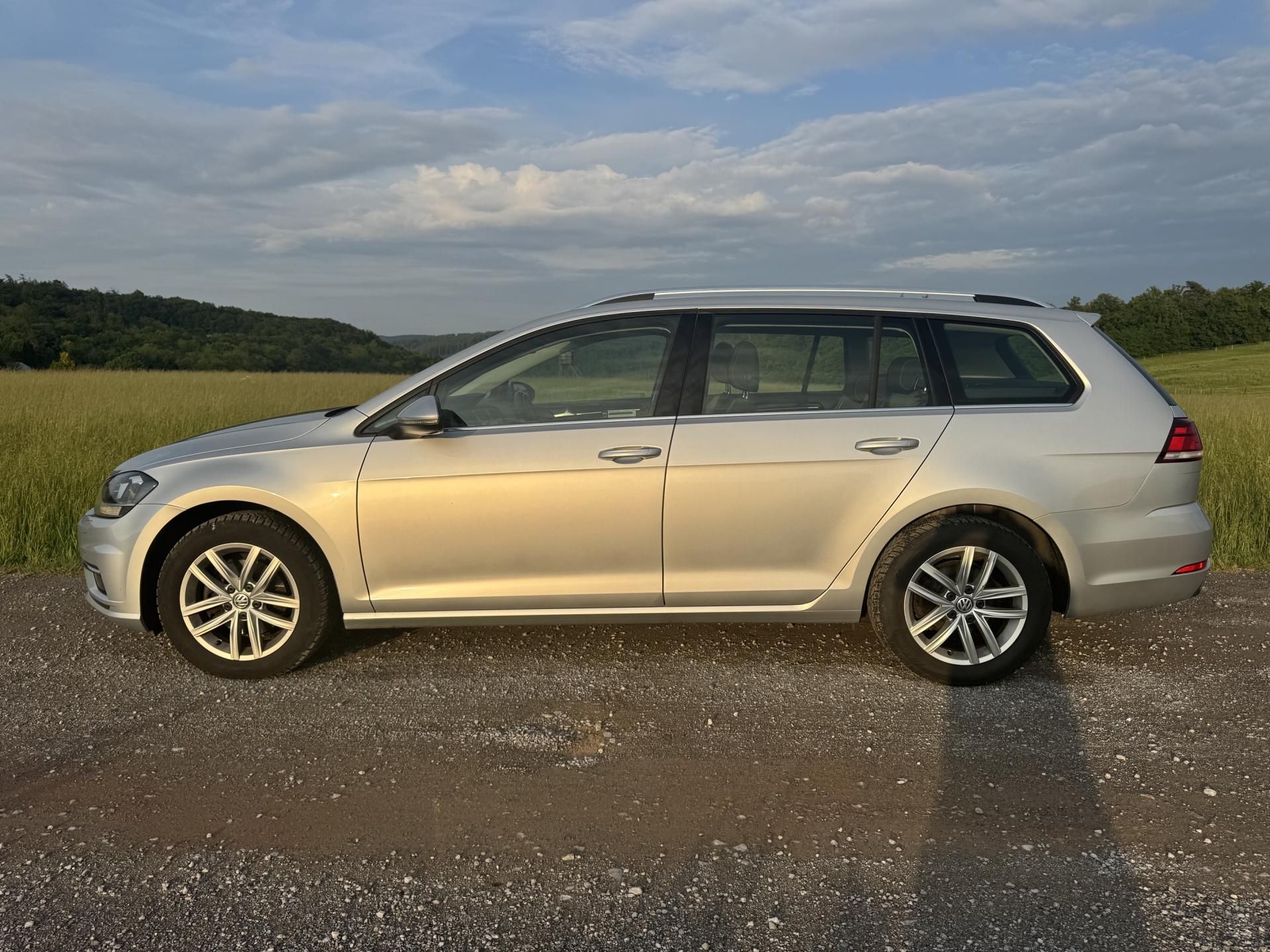 Volkswagen Golf Variant, GOLF 2.0TDI DSG HIGHLINE ČR - fotka 5