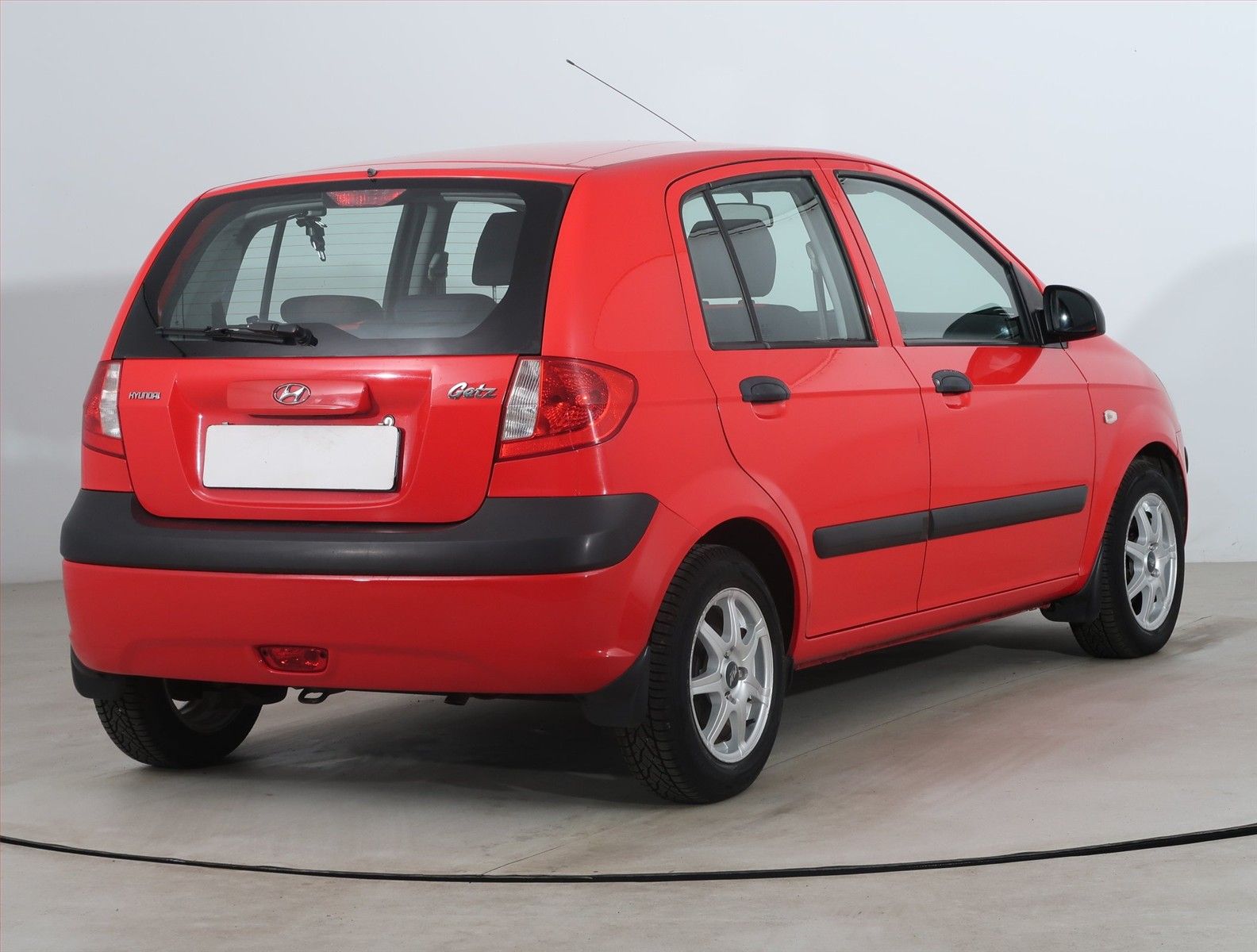 Hyundai Getz, 1.4i, zamluveno - fotka 5