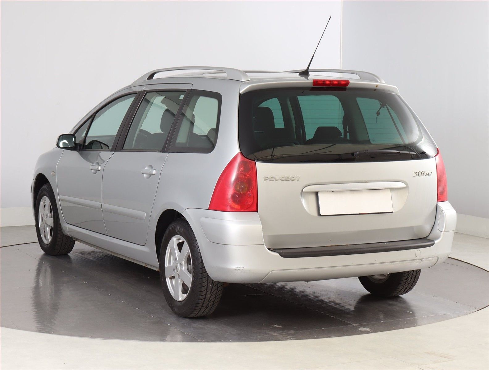 Peugeot 307, 2.0 16V, po STK - fotka 4