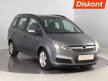 1.9 CDTI, 7 míst, po STK