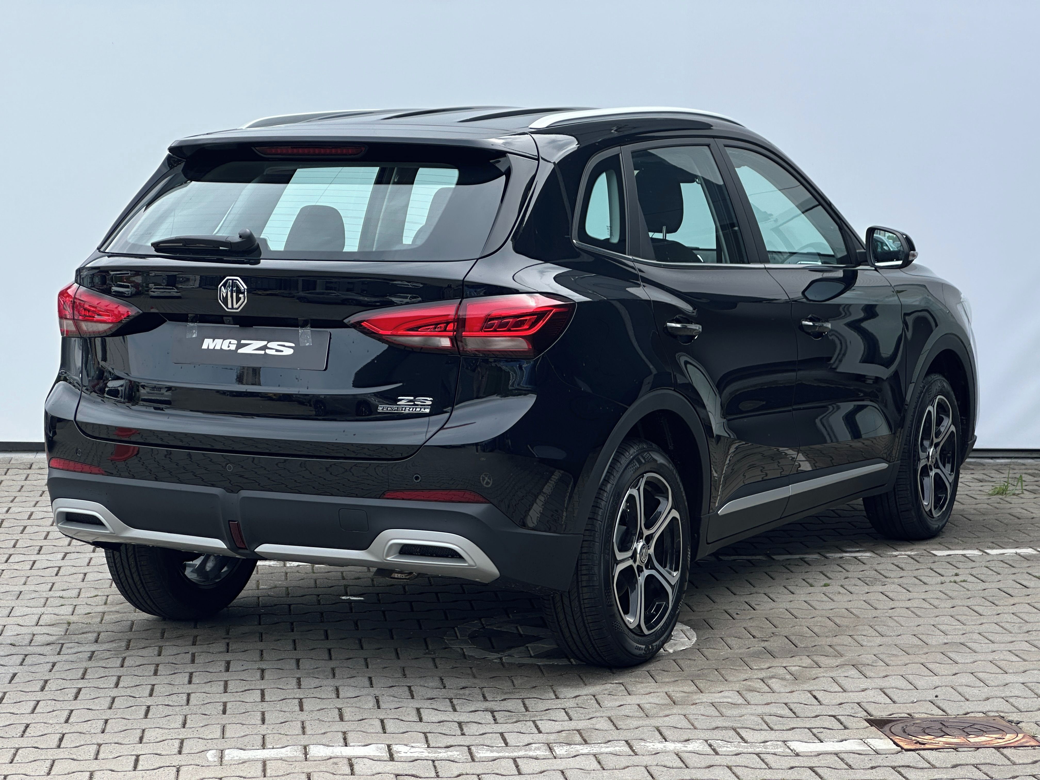 MG ZS, ZS HEV+ EMOTION - fotka 3