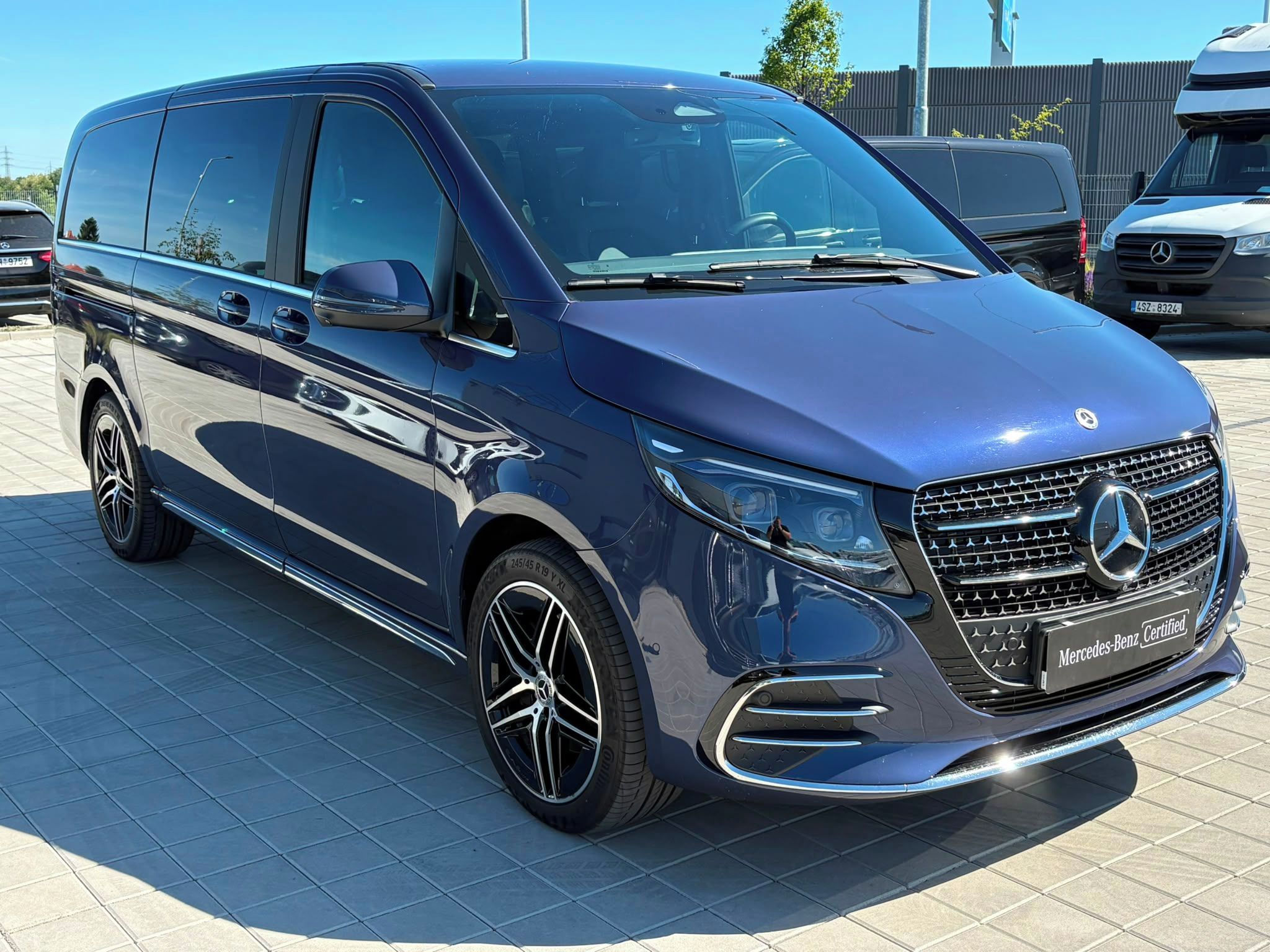 Mercedes-Benz Třídy V, Avantgarde - fotka 3