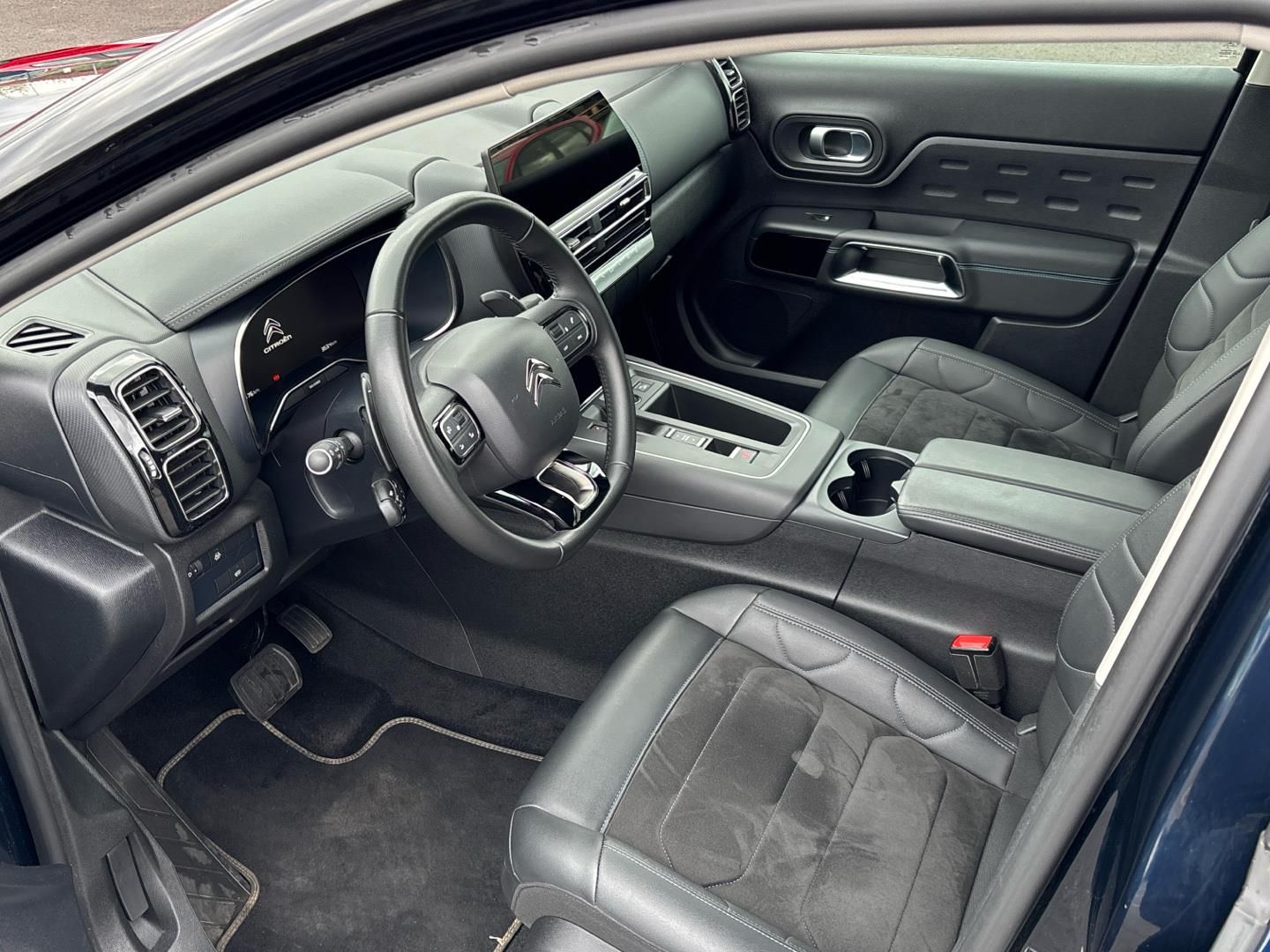 Citroën C5 Aircross, 1.2 PureTech / 96 kW AT Feel P - fotka 6