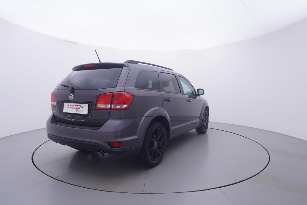 Fiat Freemont, 2.0 JTD 125 kW - fotka 5