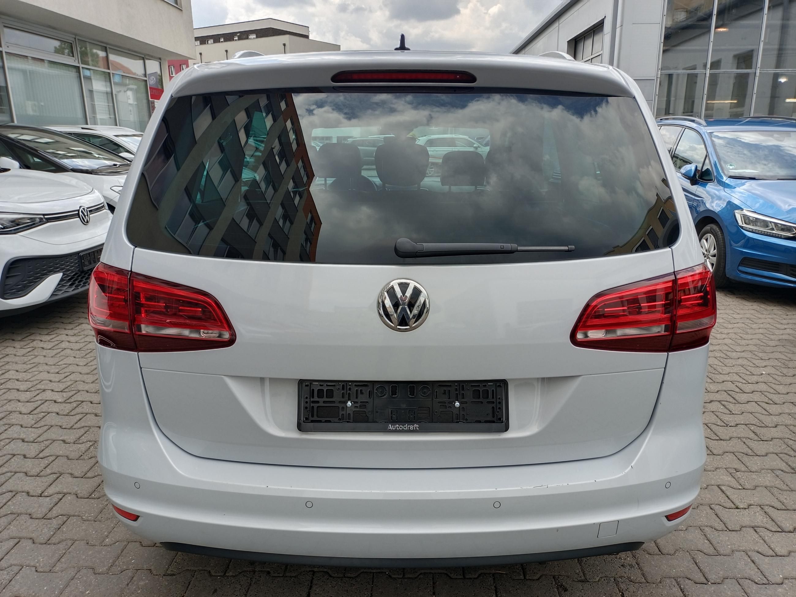 Volkswagen Sharan, 2.0TDI 110kW Highline / 7-míst - fotka 5