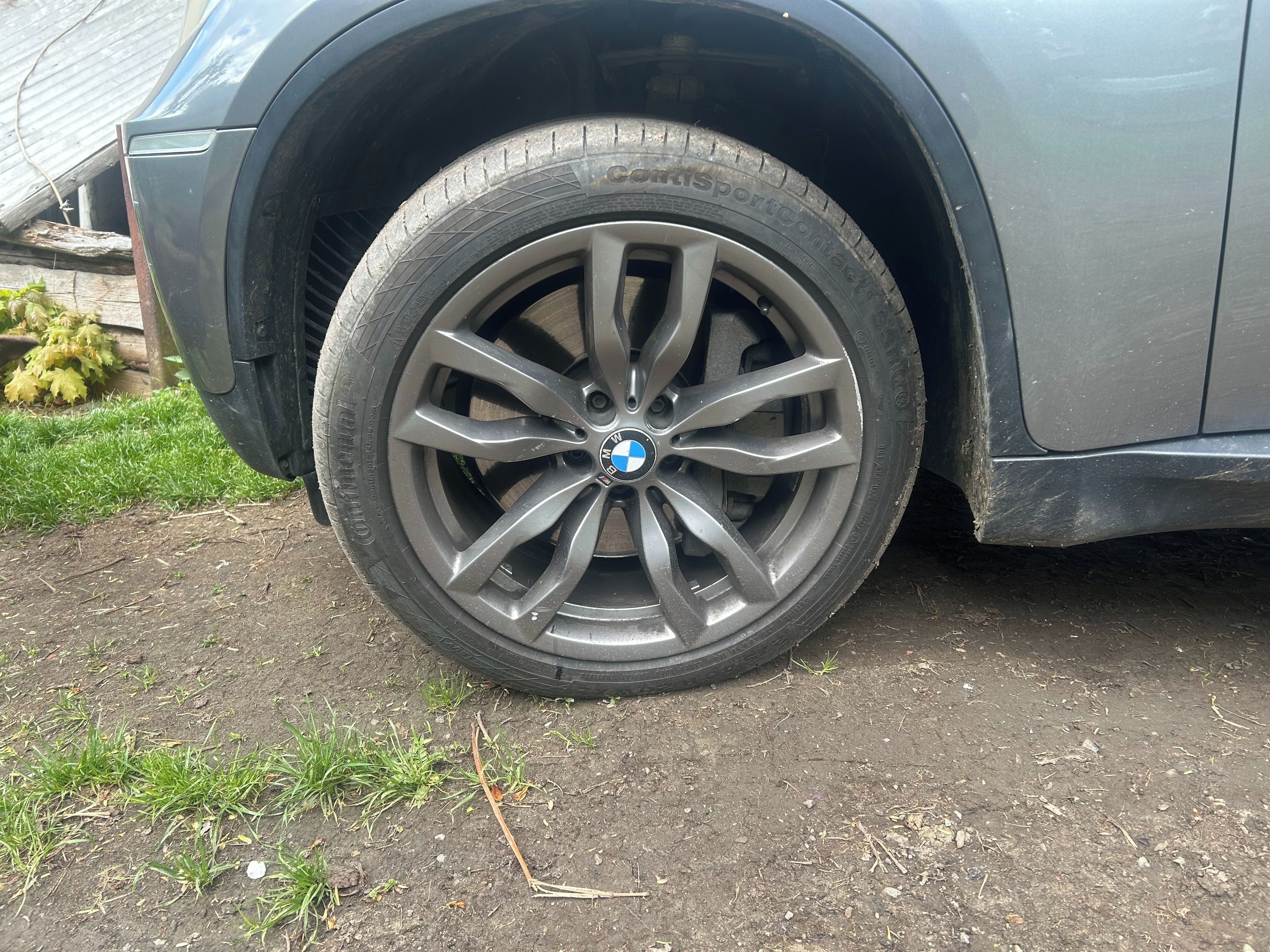 BMW X6, M50d - fotka 4