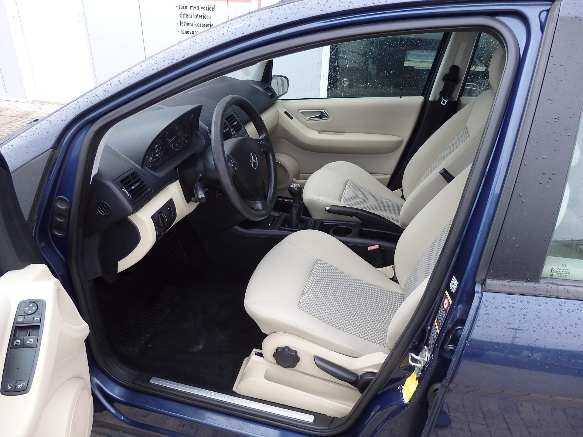 Mercedes-Benz Třídy A, A 170 85 kW 4x AIRBAG - fotka 6