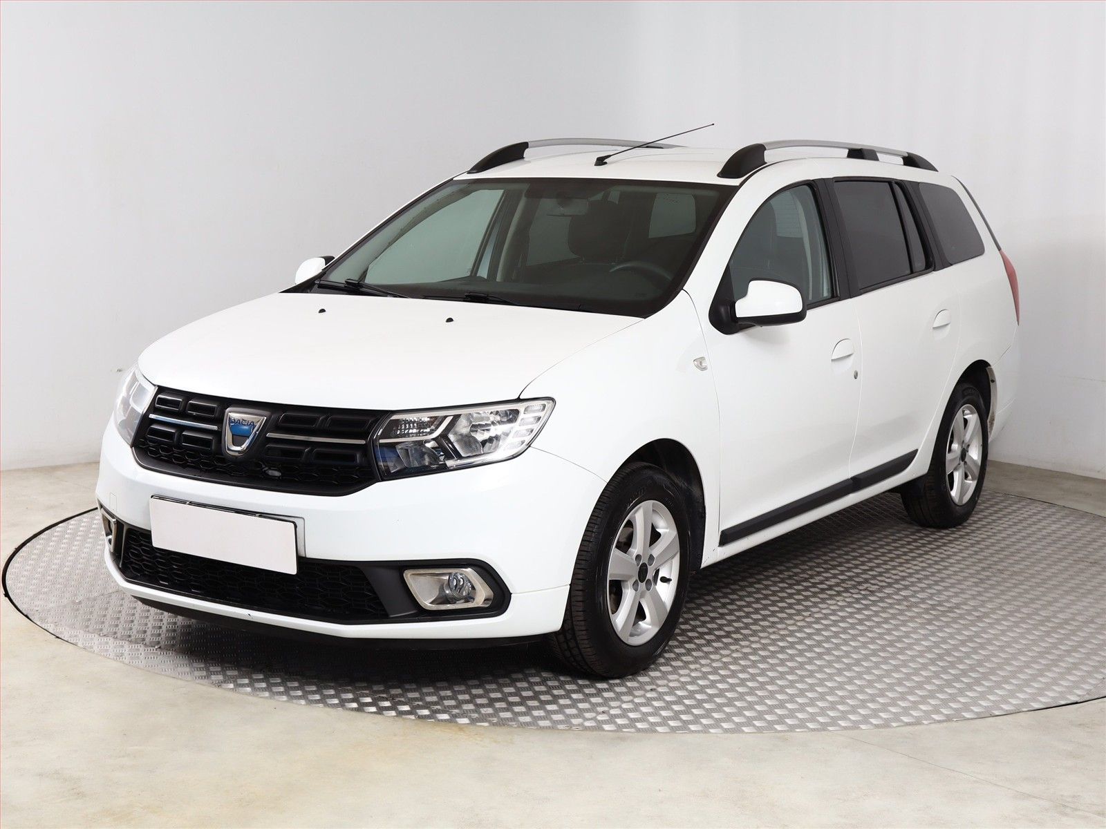 Dacia Logan, 1.0 SCe, ČR,1.maj, Klima - fotka 2