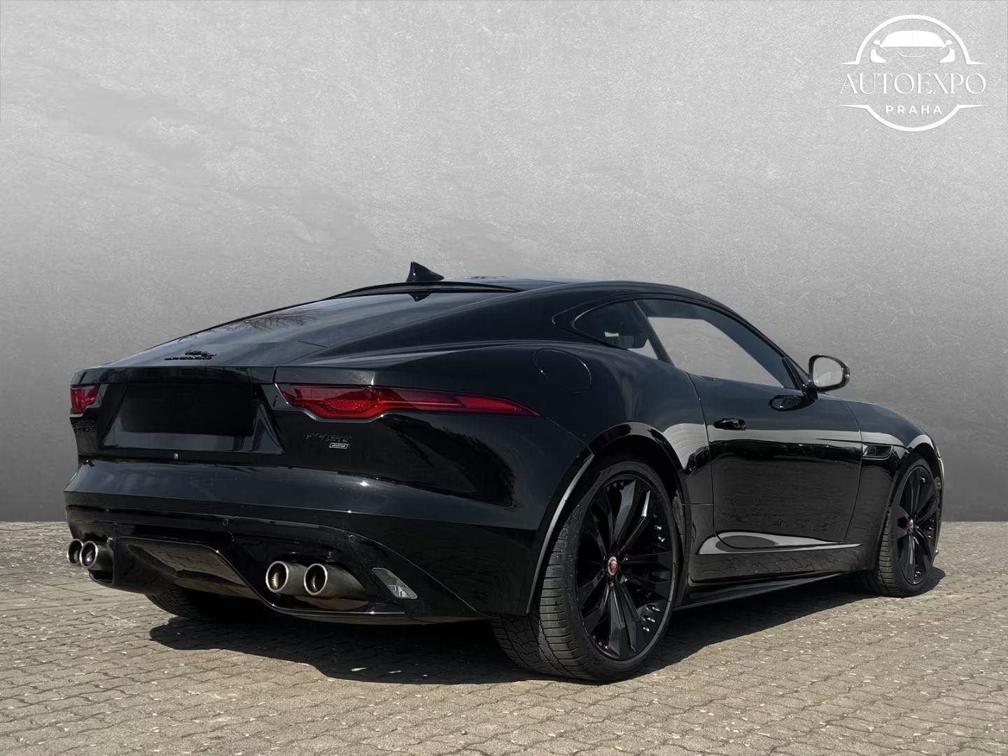 Jaguar F-Type, P 450 Coupe R-Dynamic - fotka 2