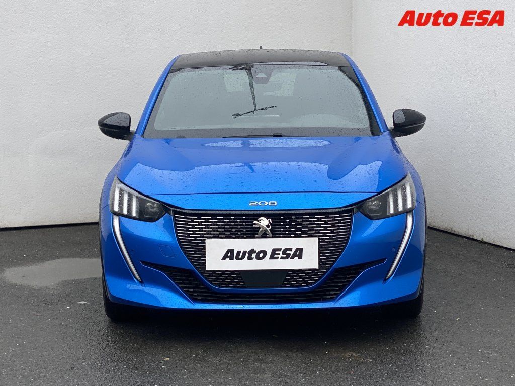 Peugeot 208, 1.2,navi - fotka 2