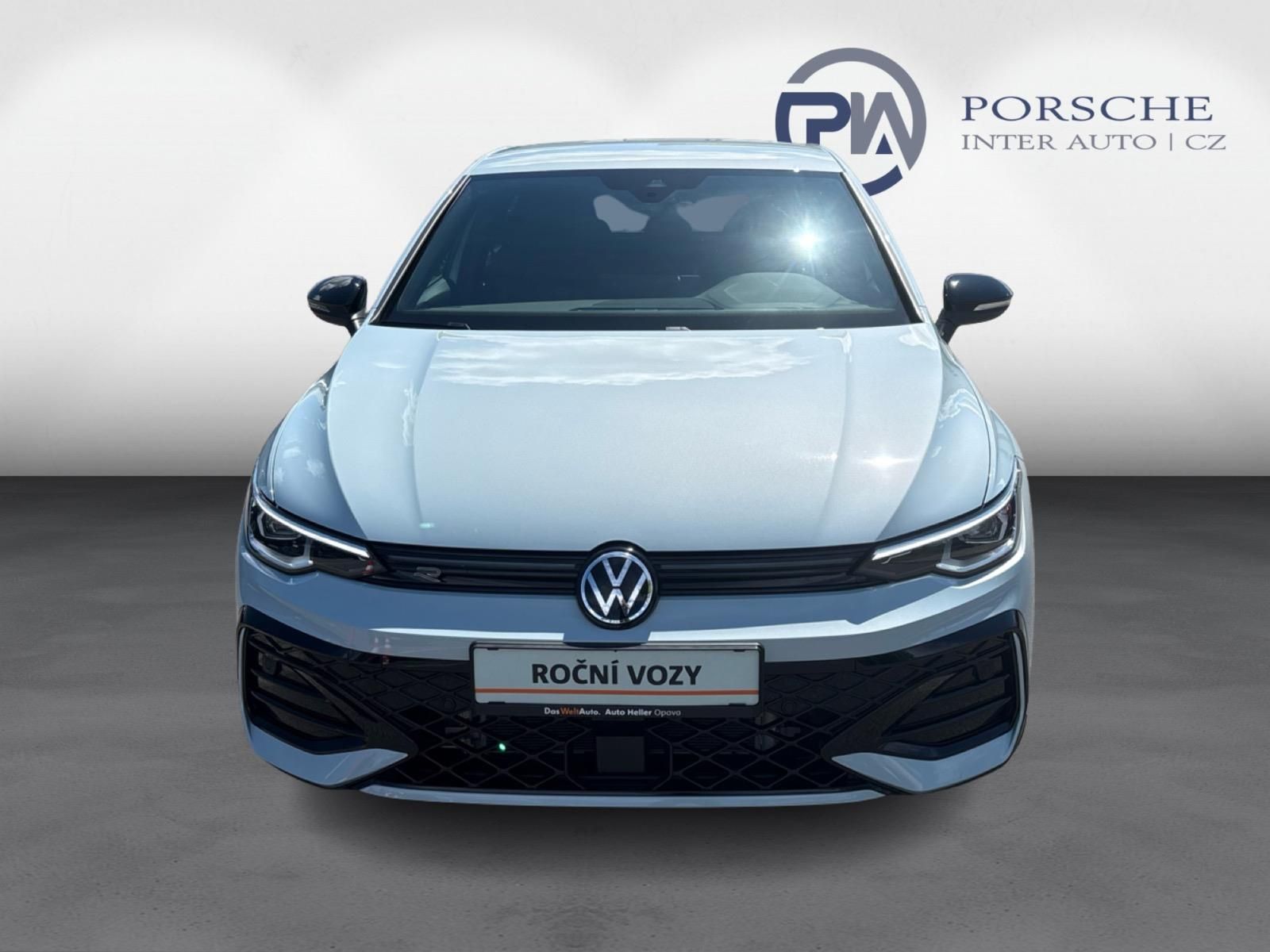 Volkswagen Golf, 1.5 TSI R-LINE  110 kW - fotka 4