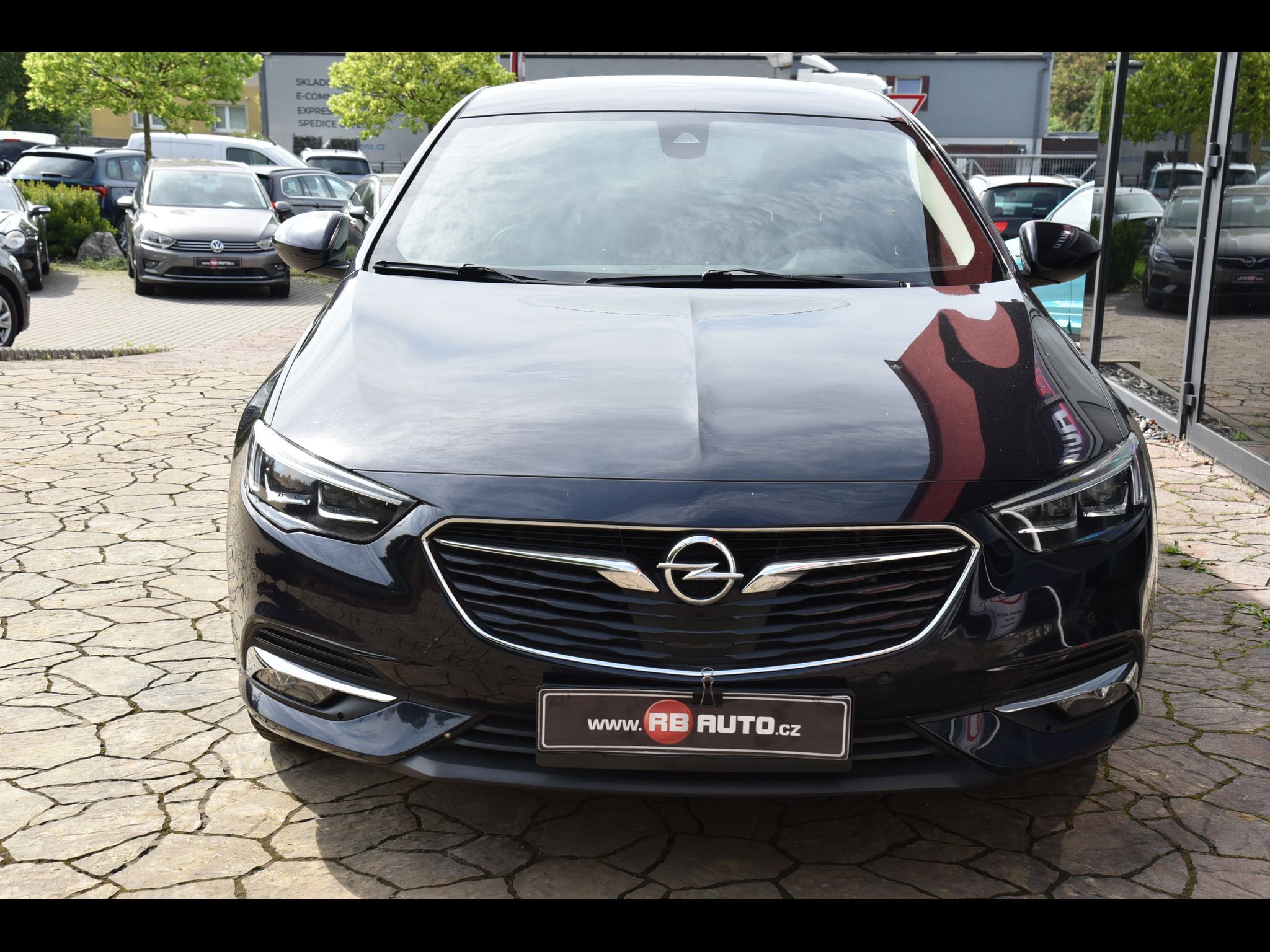Opel Insignia, 1.6 CDTi 100 kw Grand Sport - fotka 2