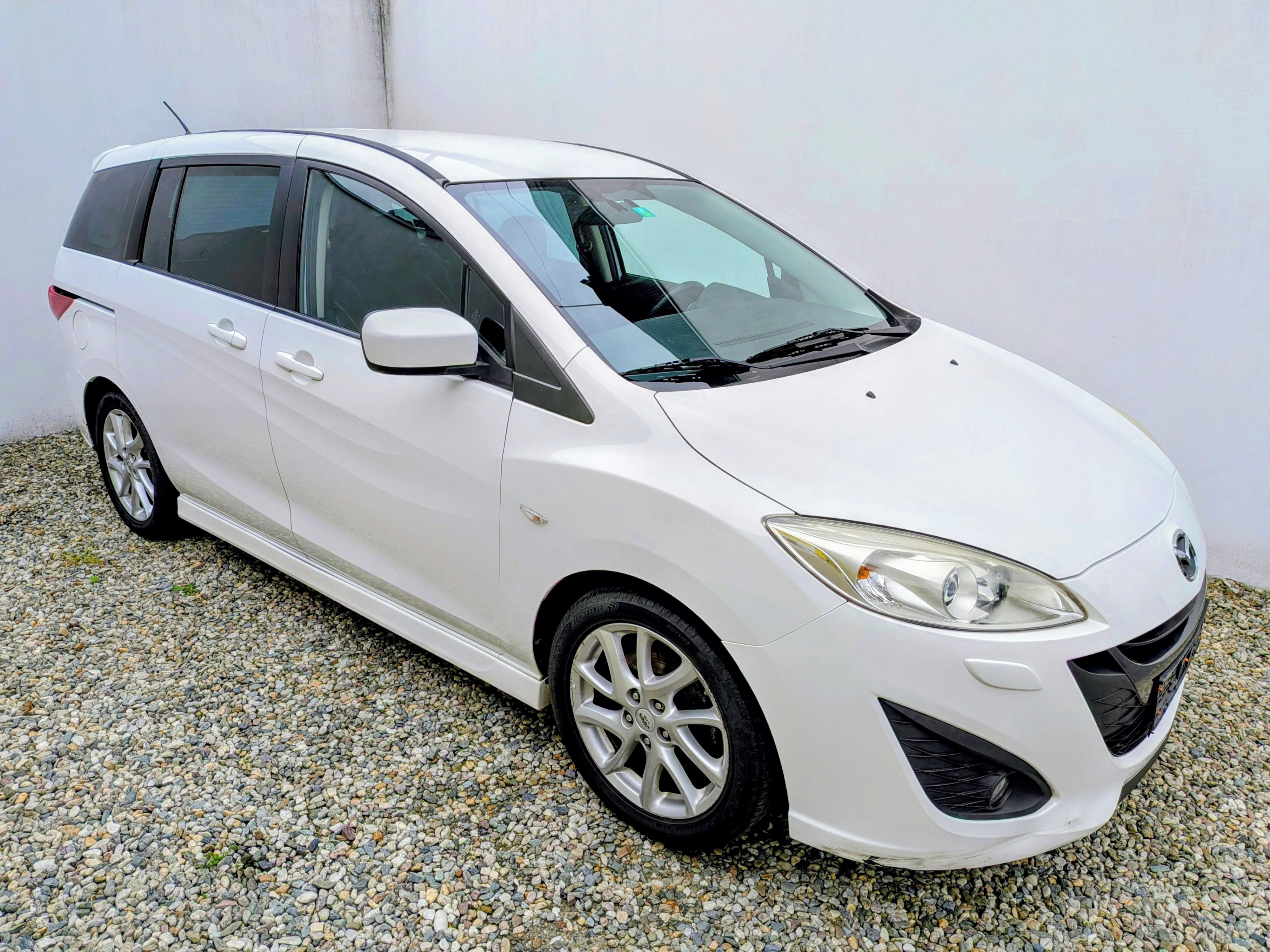Mazda 5, 2.0 MZR 110kW XENON 7.Míst