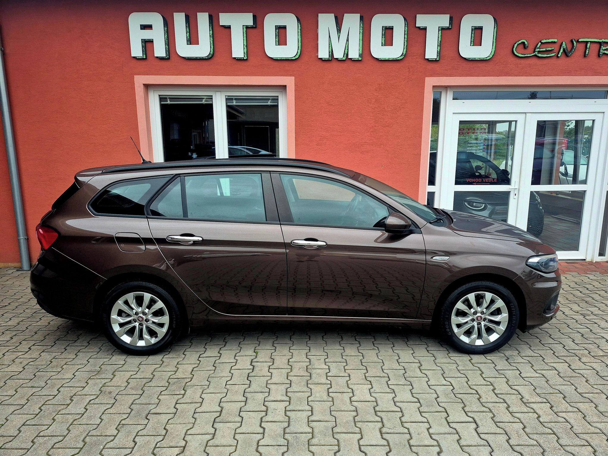 Fiat Tipo, 1.4 70KW LOUNGE - fotka 3