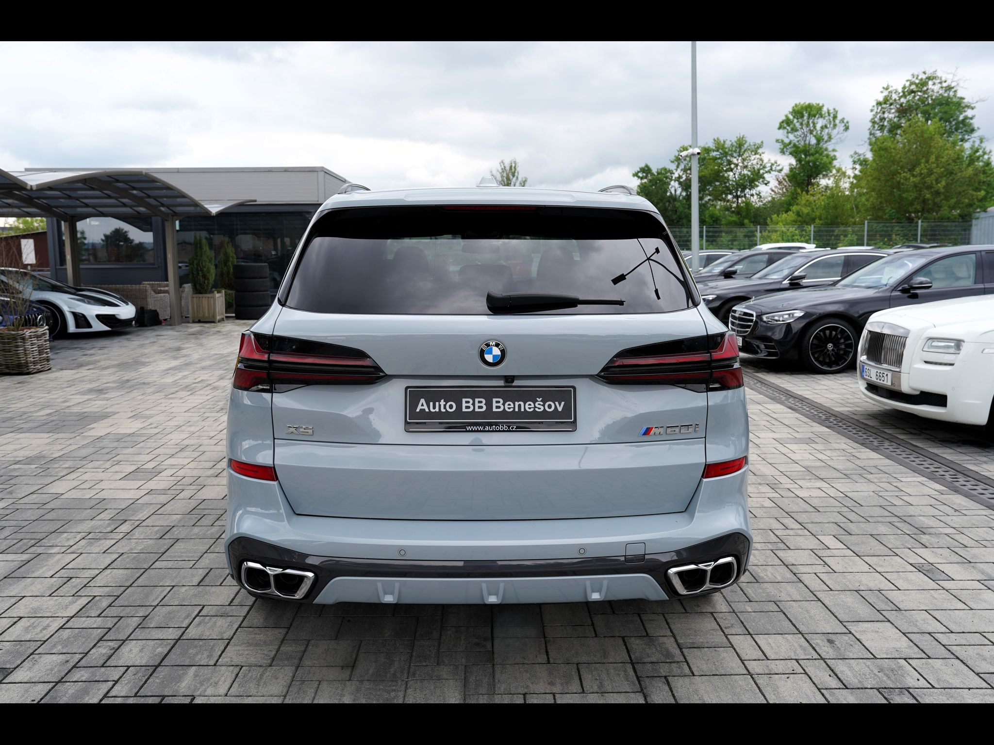 BMW X5, M60i xDrive/AT9/21"/530 PS - fotka 5