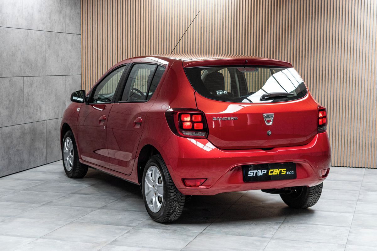 Dacia Sandero, 1.0 SCE KLIMA*DENNÍSVÍCENÍ*ČR* - fotka 4