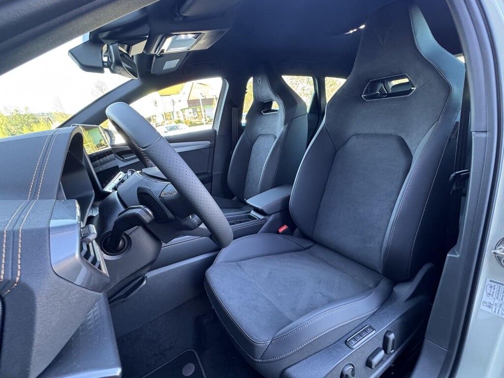 Cupra Leon, 2.0TSI 150kW DSG 4WD - fotka 6