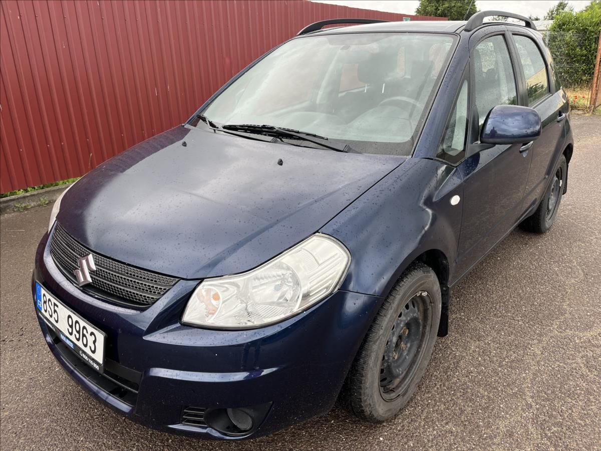 Suzuki SX4, 1,6 i KLIMA SERVIS 2x KOLA