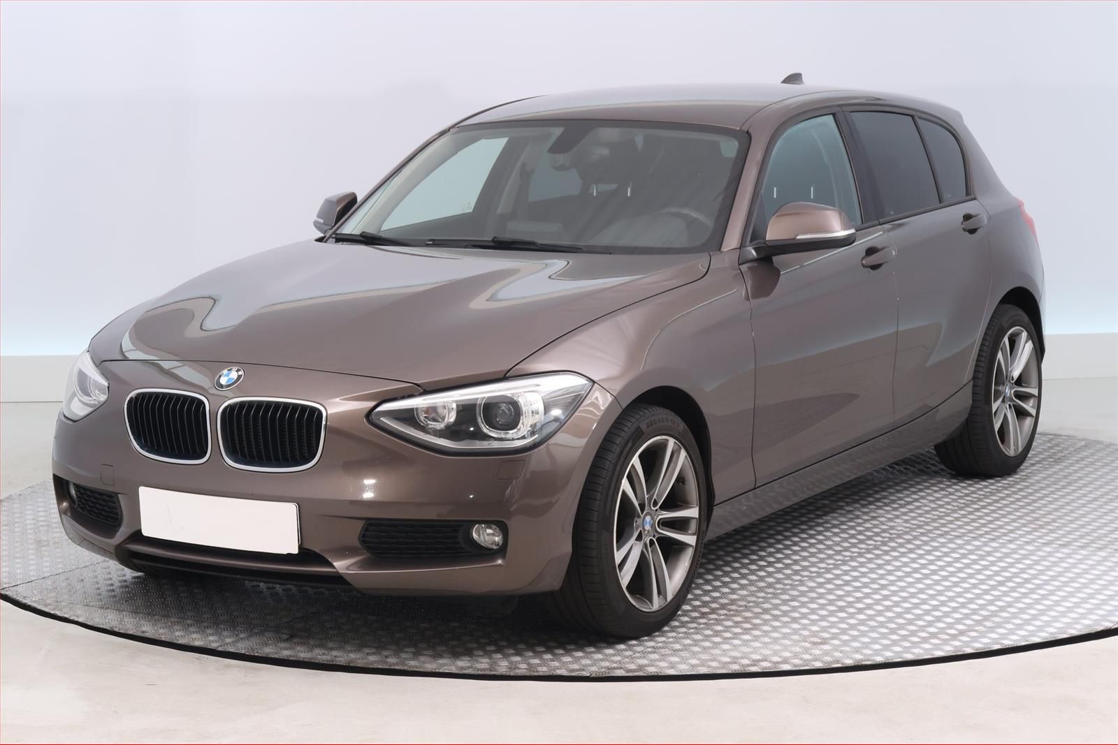 BMW Řada 1, 116d, Automat - fotka 2