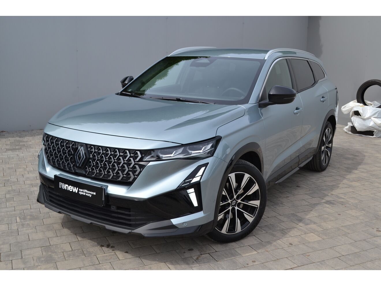 Renault Espace, techno full hybrid E-Tech 200