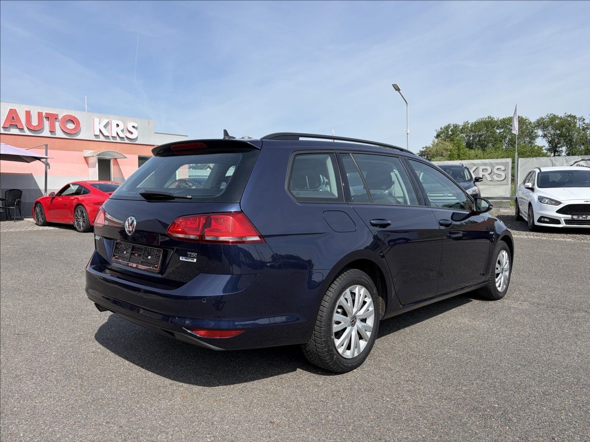 Volkswagen Golf, 1,2 TSi 81KW Variant  6rychl. - fotka 6