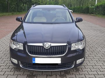 Škoda Superb combi, DSG,125KW